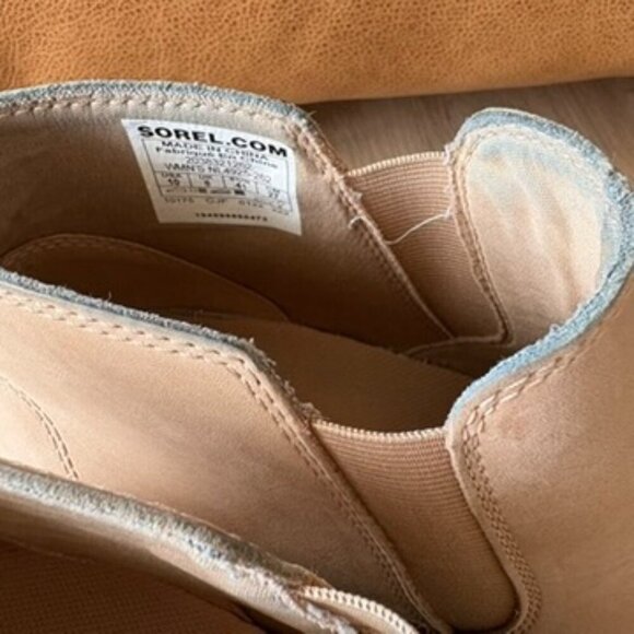 ** Sorel Evie wedge pull on leather suede Chelsea boots size 10 - Picture 4 of 8
